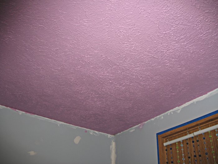 ceiling2.jpg